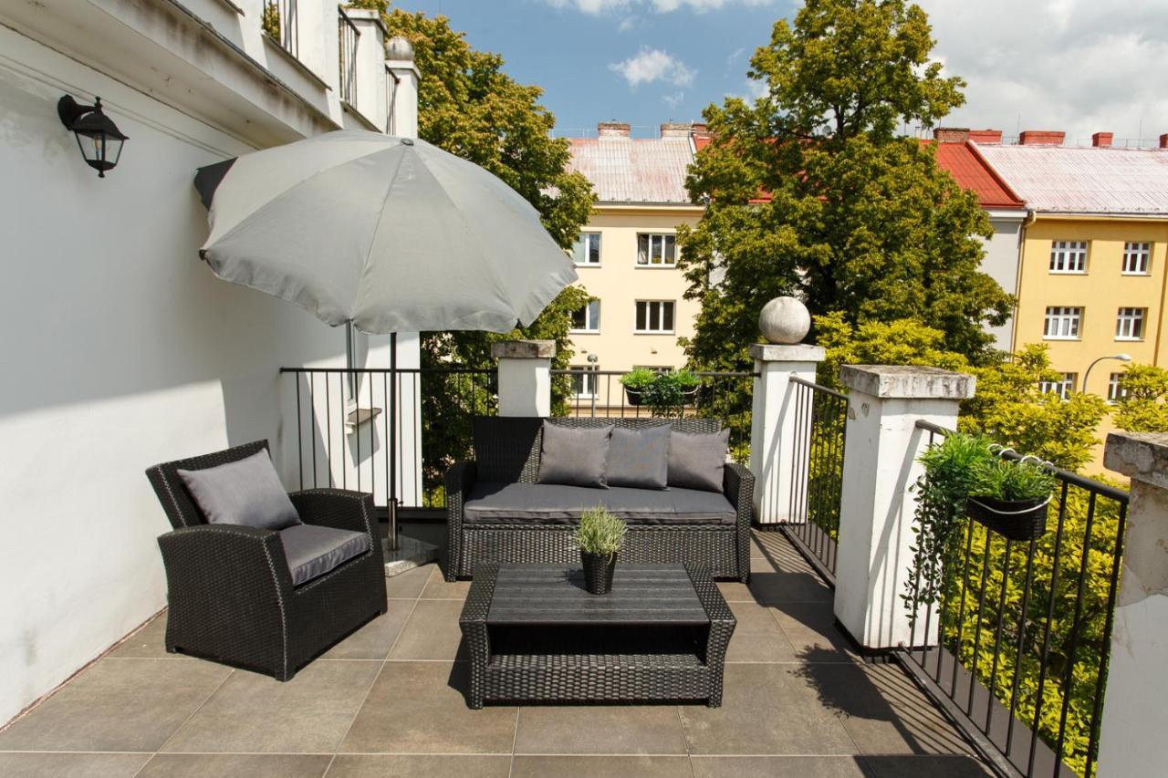 Apartments Villa Whitehouse Ostrava Exterior foto
